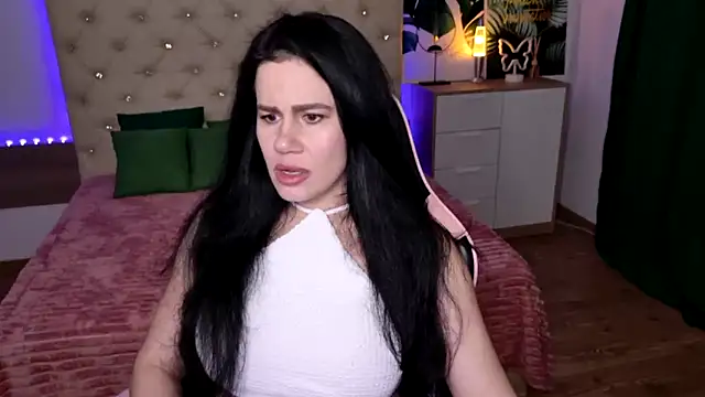 KattieSims online show from March 2025 08:31:01 PM