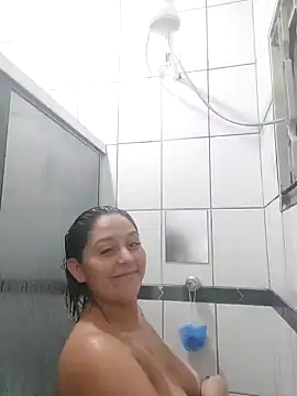 Snapshot of baixinhaloira chatting on January 2025 01:34:02 AM baixinhaloira online show from January 2025 01:34:02 AM