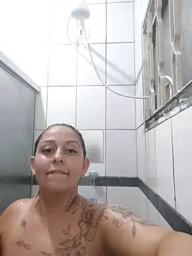 Snapshot of baixinhaloira chatting on February 2025 01:33:01 AM baixinhaloira online show from February 2025 01:33:01 AM