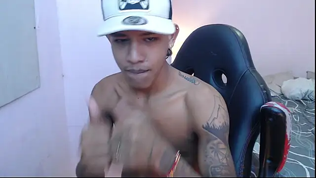 mr stiven  online show from January 2025 12:59:01 AM