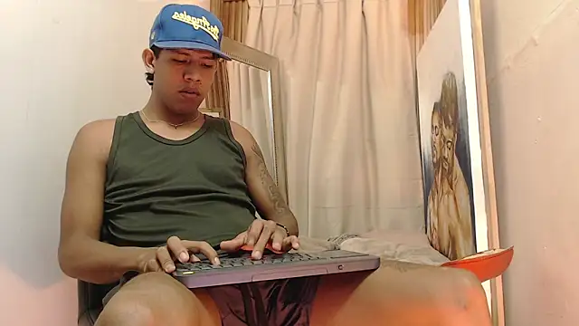 Snapshot of mr_stiven_ chatting on October 2025 03:18:02 AM mr stiven online show from October 2025 03:18:02 AM