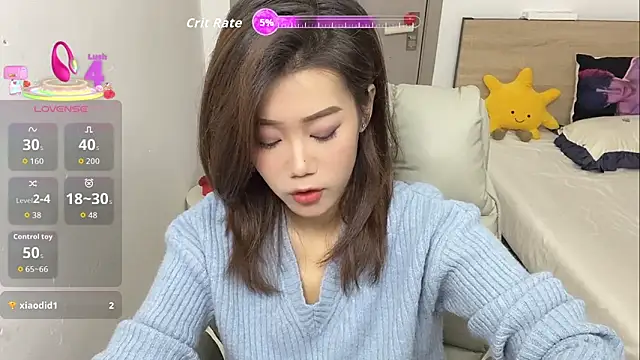 Bella-LL online show from October 2025 04:57:01 PM