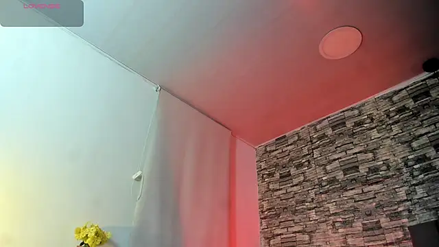 LuneObscure online show from September 2025 11:53:02 PM