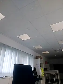 Snapshot of Husoban chatting on October 2025 07:43:02 AM Husoban online show from October 2025 07:43:02 AM