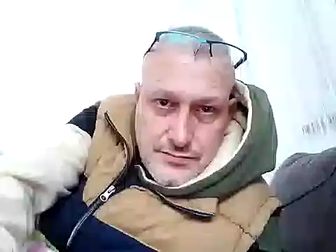 Snapshot of Husoban chatting on November 2025 11:56:02 AM Husoban online show from November 2025 11:56:02 AM