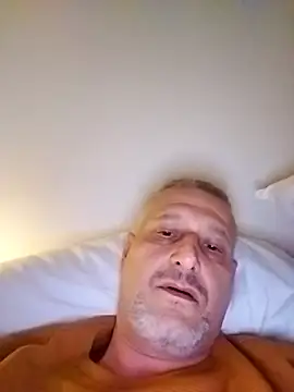 Snapshot of Husoban chatting on November 2025 10:19:01 PM Husoban online show from November 2025 10:19:01 PM