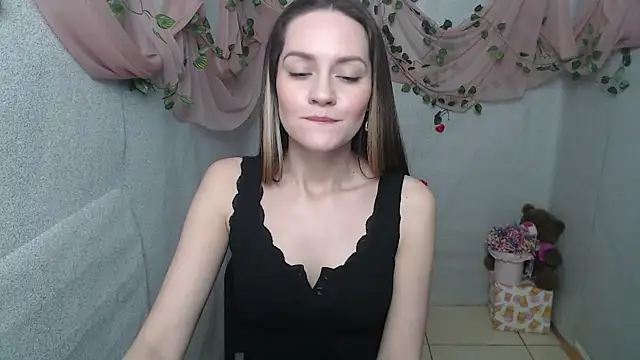 Lina Star S online show from January 2025 06:42:01 AM