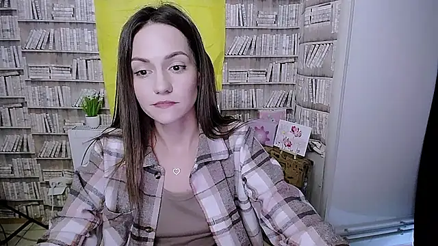 Lina Star S online show from September 2025 06:29:01 AM