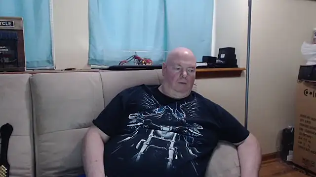 harley99574 online show from November 2025 01:12:02 PM