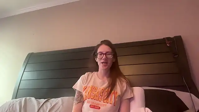 yourstrulylivy69 online show from February 2025 02:48:01 PM