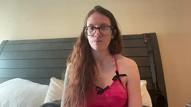 yourstrulylivy69 online show from February 2025 04:30:02 PM