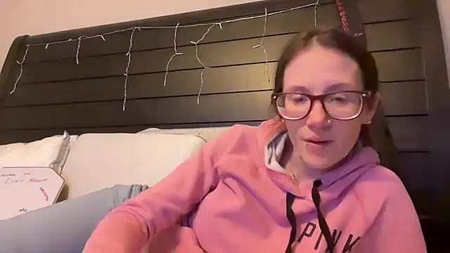 yourstrulylivy69 online show from February 2025 01:27:01 AM