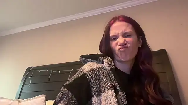 yourstrulylivy69 online show from March 2025 07:54:02 PM