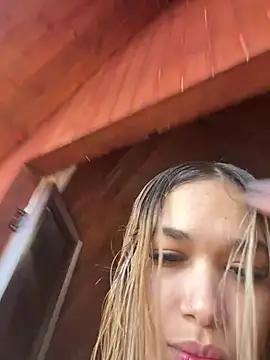 Snapshot of davinacaro chatting on January 2025 09:29:02 PM davinacaro online show from January 2025 09:29:02 PM