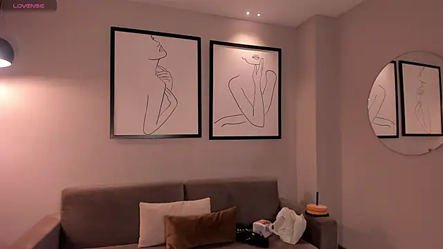 MiaFarrell  online show from November 2025 05:57:01 PM