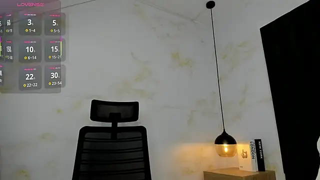 africa holmes online show from October 2025 02:08:02 AM