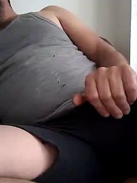 Snapshot of mertBy chatting on December 2024 10:39:02 AM mertBy online show from December 2024 10:39:02 AM