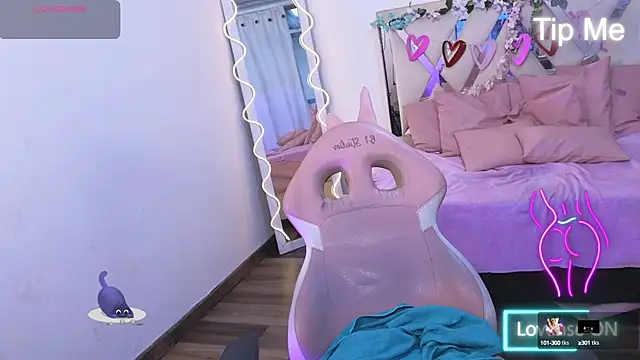 Snapshot of kittystart_tay chatting on February 2025 10:25:01 PM kittystart tay online show from February 2025 10:25:01 PM