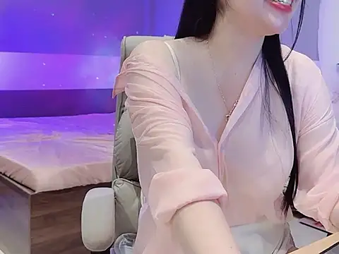 Eva-Public online show from March 2025 06:53:01 PM