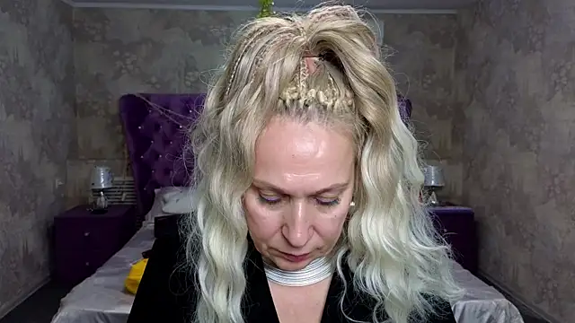 Penelope Pinky online show from January 2025 10:49:02 PM