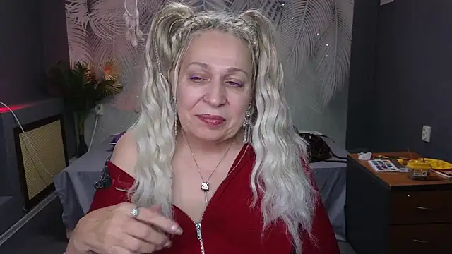Penelope Pinky online show from January 2025 05:17:01 PM