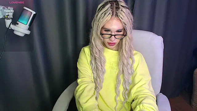 Cassie Bae online show from January 2025 07:53:02 PM