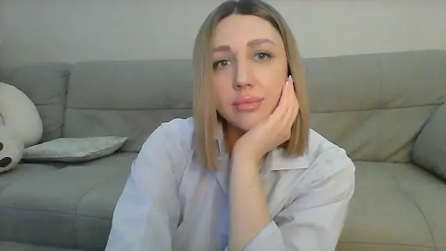 VickyLove047 online show from February 2025 06:00:01 AM