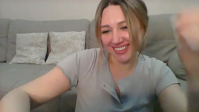 VickyLove047 online show from March 2025 05:21:01 PM