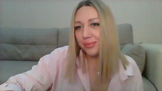 VickyLove047 online show from September 2025 06:31:02 PM