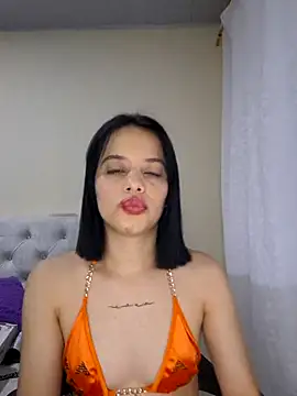 Snapshot of franchezkavegaaa chatting on October 2025 12:06:01 PM franchezkavegaaa online show from October 2025 12:06:01 PM