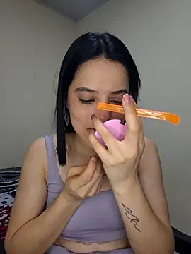 Snapshot of franchezkavegaaa chatting on November 2025 12:07:01 PM franchezkavegaaa online show from November 2025 12:07:01 PM