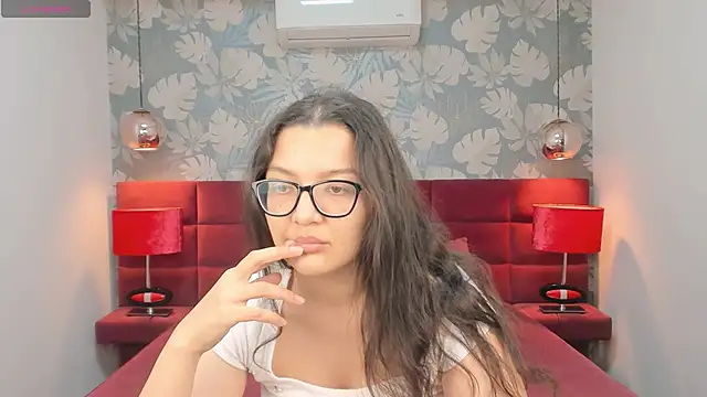 ZarifaBev online show from October 2025 03:07:02 PM