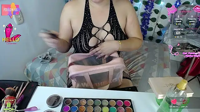 CassandraBaby  online show from October 2025 07:41:01 PM