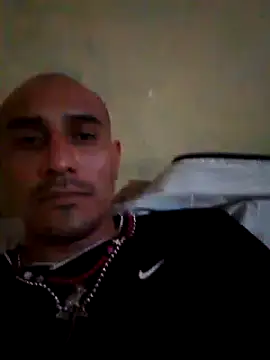 Snapshot of NewBe9D9 chatting on March 2025 02:21:02 PM NewBe9D9 online show from March 2025 02:21:02 PM