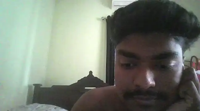Snapshot of funcracker chatting on January 2025 09:51:02 AM funcracker online show from January 2025 09:51:02 AM