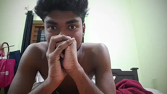 Snapshot of funcracker chatting on February 2025 06:26:01 PM funcracker online show from February 2025 06:26:01 PM