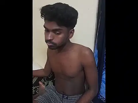 Snapshot of funcracker chatting on November 2025 03:05:02 PM funcracker online show from November 2025 03:05:02 PM