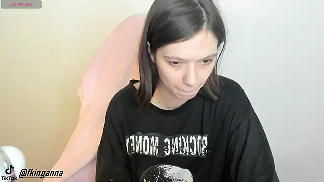 DarkWillow228 online show from February 2025 03:47:02 AM