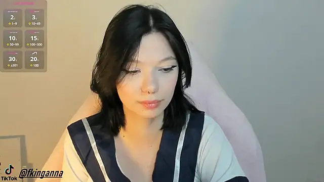 DarkWillow228 online show from March 2025 07:01:02 PM