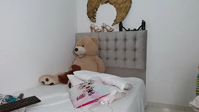 Snapshot of Sexy_Lia_ chatting on October 2025 01:47:01 AM Sexy Lia online show from October 2025 01:47:01 AM