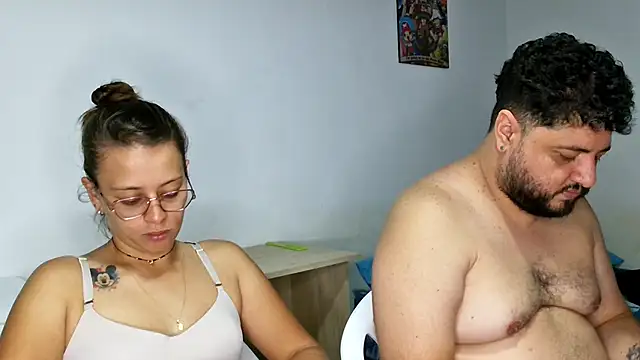 Snapshot of Paloma_Desire chatting on January 2025 03:50:01 PM Paloma Desire online show from January 2025 03:50:01 PM