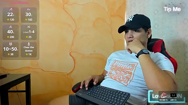 Bigmark18 online show from March 2025 08:15:02 PM