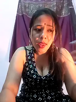 Hot-shot99 online show from December 2024 12:31:01 PM