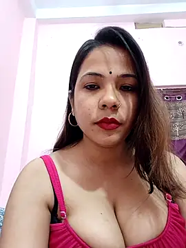 Hot-shot99 online show from March 2025 05:28:02 PM