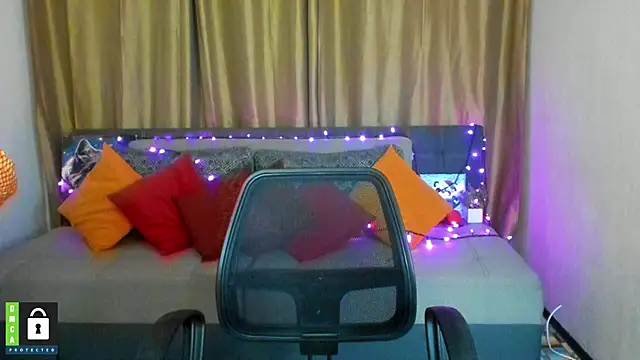 Alicia redfollow online show from January 2025 09:25:02 PM