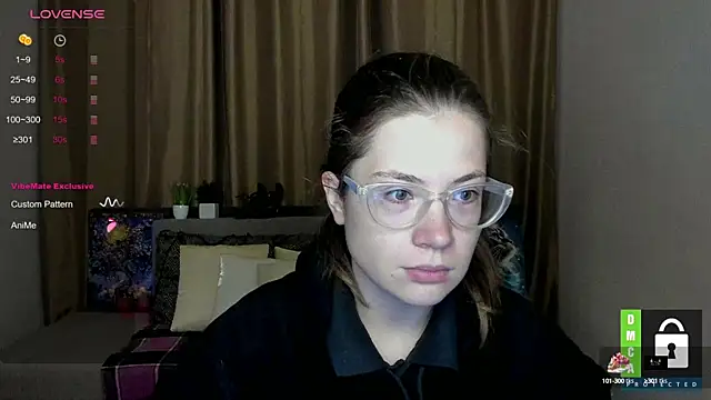 Snapshot of Alicia_redfollow chatting on October 2025 11:17:01 AM Alicia redfollow online show from October 2025 11:17:01 AM