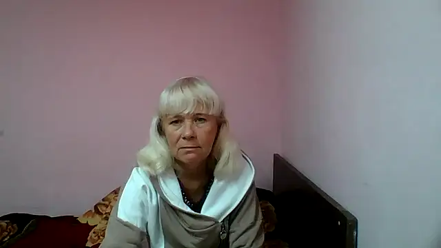 sakura blonde online show from September 2025 06:39:01 AM