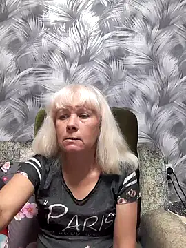 sakura blonde online show from October 2025 05:28:01 PM