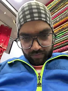 Arsh Loves Luv online show from December 2024 12:23:02 PM