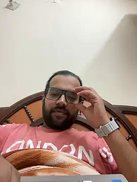 Arsh Loves Luv online show from December 2024 06:42:02 PM